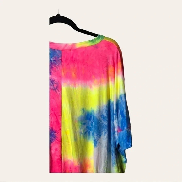 0370. RAE MODE SHORT SLEEVE TOP TIE DYE SIZE MEDIUM MULTICOLOR - Picture 6 of 9